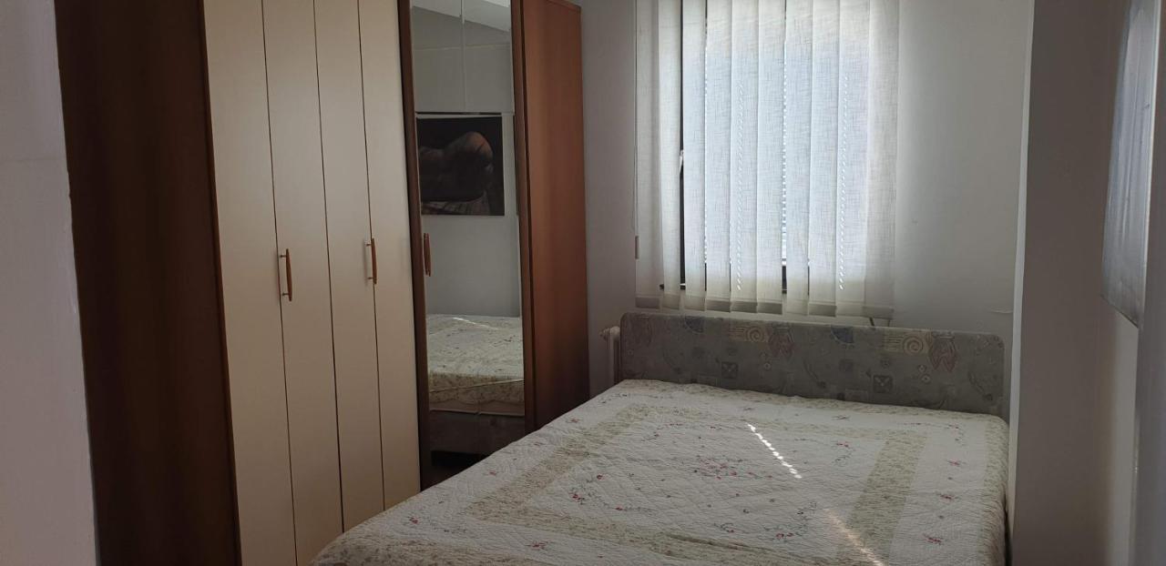 Spectacular Apartment In Skopje, City Mall Area Exterior foto