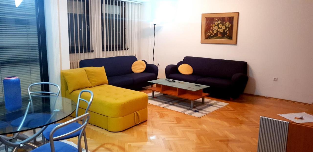 Spectacular Apartment In Skopje, City Mall Area Exterior foto
